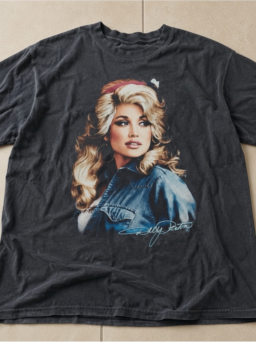 Dolly Parton Country Music Tour T-shirt